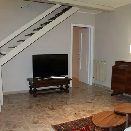 Apartment Il Glicine *
